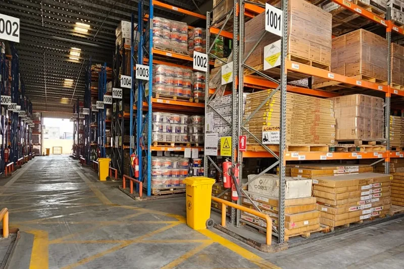 General warehouse in Logistics park C - Birkat Al Awamer